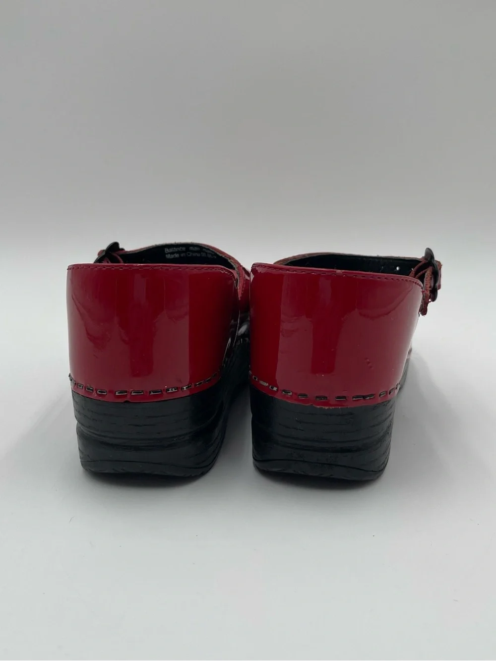 Dansko Girls Red Patent Leather Mary Janes Clogs Shoes Buckle Kids 31 US 12.5-13